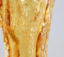 Ingrid Glass jegecüveg váza. Jelzés nélkül, minimális pattogzással, m: 22,5 cm