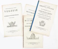 Vegyes Nyitra megyéhez köthető nyomtatvány, 4 db:   Az 1827 esztendei Ország Gyűlése által a' Banderiális, és insurectionális tárgyban rendelt al-kiküldetségnek sommázatban ide rekesztett véleményére nézve a' tekintetes vármegye kiküldetségének alázatos észre vételei. Nagyszombath, 1832, Jelinek Ker. János, 7+1 p.;  Tekintetes Nemes Nyitra Vármegye végzése a' Banderialis és insurrectionalis tárgyban. Nagyszombath, 1832, Jelinek Ker. János, szakadt, 4 p.;  Tekintetes Nemes Nyitra Vármegye Határozása a' megyebéli küldöttség által a' a publio-politicumok tárgyában bé-adott vélemény iránt. Nagyszombath, 1832, Jelinek Ker. János, 8 p.;  Duplicis Ordinis Determinatio Inclyti Comitatus Nittriensis In Juridicis Lata. Tyrnaviae, 1832.,Typ. Joannis Bapt. Jelinek, kis szakadásokkal, 4 p.