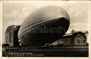 1936 Luftschiffwerft Friedrichshafen, LZ 129 Hindenburg kurz vor dem Aufstieg (EB)