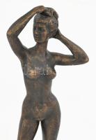 Nyírő Gyula (1924-2005): Napozó akt. Bronzírozott műgyanta, jelzett, festett, m: 35 cm