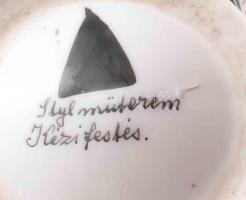 Art deco váza. Styl műterem kézi festett porcelán,jelzett, minimális kopással