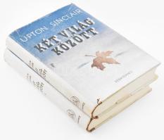 Upton Sinclair: Két világ között I-II. Budapest, 1945, Renaissance. A borító Hámori György munkája. Kiadói félvászon-kötés, kiadói illusztrált, kissé sérült papír védőborítóval.