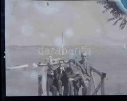 cca 1930 és cca 1989 között készült, eredeti negatívok nagy, vegyes tétele sokféle témáról (Budapest...