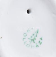 4 darab magyar porcelán, Zsolnay sóborsos, Hollóházi kutya és mókus, Herendi sérült elefánt