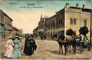 1905 Versec, Werschetz, Vrsac; Városház tér. Özv. Kirchner J. E. kiadása. Montázs lovaskocsival és hölgyekkel / square, town hall. Montage with horse-drawn carriage and ladies (fl)