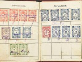 1919-1921 Budapest Székesfővárosi Cipész Ipartestület tagsági könyv, bélyegekkel, kissé sérült borít...