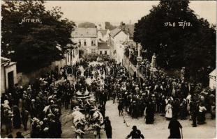 1928 Nyitra, Nitra; Szent László templom három új harangjának felszentelési ünnepsége, ökörszekereken szállított harangok / church bell consecration ceremony. photo (ragasztónyomok / gluemarks)