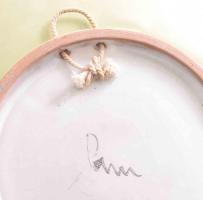 Horváth Magdolna (1929 - ): Dísztál. Jelzett, hibátlan, d: 32,5 cm