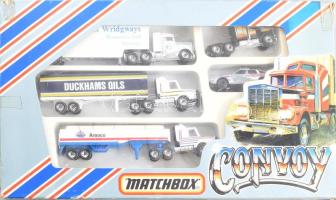1983 Matchbox Convoy 5 autós Matchbox gyűjtemény, eredeti dobozában egy autó kivételével nagyon jó állapotban