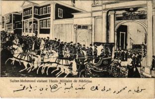 Constantinople, Istanbul; Sultan Mohmoud visitant l&#039;école Militaire de Médicine / Mekteb-i tibiyye / Military School of Medicine (fl)