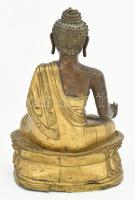 Sákjamuni Buddha. Tibet, 19. sz vége, aranyozott rézlemez, sérült, hiányos, m: 26 cm