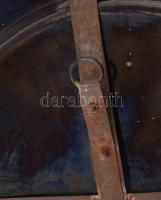 Porosz sast ábrázoló antik fajansz dísztál. Kézzel festett, mázas fajansz, jelzés nélkül XIX. sz. Po...