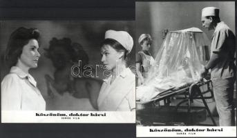 ,,Köszönöm, doktor bácsi" című román film jelenetei és szereplői, 6 db vintage produkciós filmfotó (vitrinfotó, lobbyfotó) ezüst zselatinos fotópapíron, a használatból eredő (esetleges) kisebb hibákkal, 18x24 cm