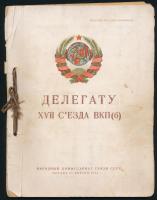 Szovjetunió 1934 A Szovjetunió Kommunista Pártjának 17, kongresszusára, a Központi Bizottság által kiadott bélyegalbum a kongresszus küldöttei számára. A 16 lapos bélyegalbum 117 db beragasztott bélyeget tartalmaz főleg a 20-as 30-as évekből (sok jó értékkel, több vágott kiadással, a legolcsóbb változatok összértéke min 800.- EUR), mindegyik a 17. Pártkongresszus Moszkva bélyegzéssel. Egyedülálló posta és politikai történeti dokumentum! / Stamp album issued by the Central Committee for the 17th Congress of the Communist Party of the Soviet Union for delegates to the Congress. The album contains 117 glued stamps (many with good value), all with special postmark. A unique postal and political historical document!