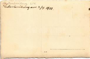 1912 Wiener Neustadt, Bécsújhely; K.u.k. Theresianische Militär-Akademie, Bier trinkende Soldaten / ...