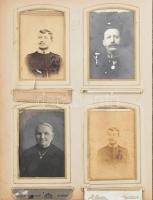 cca 1890-1920 Régi szecessziós családi fotóalbum, kb. 20 fotóval, nagyrészt keményhátú fotók, de köz...