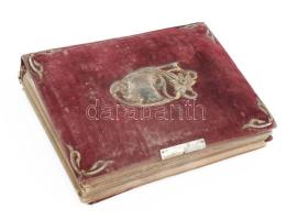 cca 1890-1920 Régi szecessziós családi fotóalbum, kb. 20 fotóval, nagyrészt keményhátú fotók, de köz...