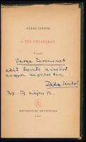 Rákos Sándor: A tűz udvarában. Versek. (DEDIKÁLT). Bp., 1957, Szépirodalmi Könyvkiadó. Első kiadás. ...