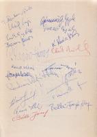 A szókimondás évada. Válogatás a Krúdy Gyula Irodalmi Kör tagjainak műveiből. (Sokszorosan aláírt) (Budapest, 1988-1989. Krúdy Gyula Irodalmi Kör - OKISZ Labor Nyomda). 185 + [15] p. Az 1982-ben alakult független irodalmi társaság, a Krúdy Gyula irodalmi örökségét magukénak valló költők és írók csoportja az alapítás után néhány évvel adta ki első irodalmi antológiáját, példányunk a harmadik a sorban. A címoldalon verzóján az alkotók saját kezű aláírása: T. Ágoston László. Király Lajos, Lukács Ottó, Barcs János, Kende Sándor, Radnai Ketykó István, Kanizsa József, Gyenes István, Czédli József, Bérczessi B. Gyula, Gurzó Gyula, K. Kovács István, Elek Mihály, P. Horváth Gábor, Baktai Faragó József aláírása három további szignó kíséretében. Oldalszámozáson belül néhány egész oldalas Óbuda-felvétellel. Fűzve, színes, illusztrált kiadói borítóban. Jó példány.