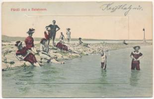 1909 Siófok, Fürdő élet a Balatonon. Weisz Lipót kiadása, leporellolap 10 képpel (r)