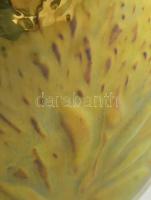 Zsolnay eozin mintás váza, életfa motívummal. Fényes zöld és domináns mézsárga eozin mázakkal fedett...