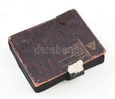 2 pakli franciakártya, minikártya, kártyatartón "Adolf Hitlerstr. 64" címjelzéssel