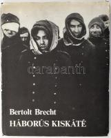 Bertot Brecht: Háborús kiskáté. Ford.: Györe Imre. Bp., 1980, Zrínyi. Fekete-fehér fotókkal illusztrálva. Kiadói egészvászon-kötés, kopott papír védőborítóval.