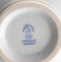 Herendi rust szőlőmintás tejkiöntő. Jelzett, minimális kopással, m: 9,5 cm