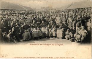 Qingdao, Tsingtao, Tsingtau, Kiautschou Bay concession; Missionare im Ostlager / Missionaries in the military barracks