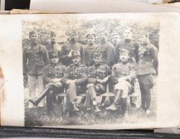 Egy doboznyi régi fotó, benne sok vizitkártya, sok katonai fotó, érdekességek