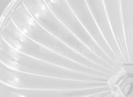 Talpas asztalközép. Préselt üveg, minimális kopottsággal, d: 22 cm, m: 15,5 cm