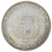 1993. "Szent Borbála - Lelkiismeretes bányászati tevékenységért / Alapította a Magyar Köztársas...