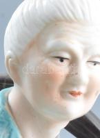 Kínai zöldséges asszony. Jelzés nélkül, restaurált, m: 35 cm