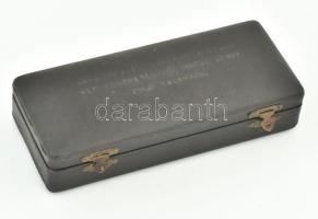 Kézi keménységmérő (Poldi kalapács), csehszlovák gyártmányú műszer, magyar nyelvű használati utasítá...