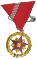 1954. "Szocialista Munkáért Érdemérem" zománcozott, aranyozott bronz kitüntetés mellszalagon T:AU NMK 603.