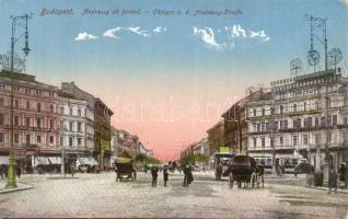 Budapest VI. Andrássy út Oktogon az Általános Reklám Vállalat épületével, Altenburger János üzletével, fiákerekkel és villamossal (EK)