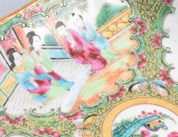 Canton Rose kínáló. Kína, cca 19. sz. vége, jelzés nélkül, kopással, talpánál sérüléssel, 23x23 cm