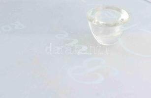 Sajtkínáló, sajtnevekkel díszítve, d: 30 cm