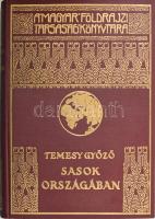 Temesy Győző (1887-1977): Sasok országában. 45 képpel és 12 térképvázlattal. Magyar Földrajzi Társaság Könyvtára. Bp.,[1939], Franklin, 209+1 p.+12 (fekete-fehér képtáblák) t. Kiadói dúsan aranyozott egészvászon sorozatkötésben. nagyon szép állapotban!