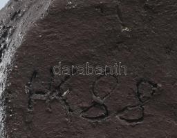 Hőgye Katalin (1952-): Váza. Jelzett, hibátlan, m: 13,5 cm