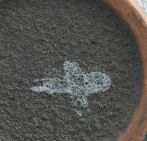 Pesthidegkúti vulkánmázas váza, belül narancs mázzal, hibátlan, m: 30 cm