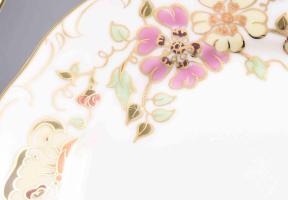 Zsolnay pillangó mintás süteményes készlet. Jelzett, teljes, hibátlan, dobozában, d: 16,5-26 cm