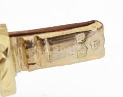 Arany (Au) 14K ovális karperec, jelzett, 6,9×5,7 cm, nettó: 9,3 g