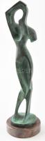 Alexander Archipenko (1887 - 1964): Fésülködő nő. Patinázott bronz, 1915-ös eredeti datálással, vélhetően későbbi öntés, jelzett, márvány talapzaton, m: 33 cm.