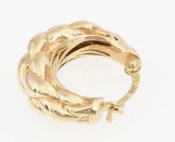 Arany (Au) 14K plasztikusan mintázott fülbevalópár, jelzet, d: 1,9 cm, nettó: 5 g