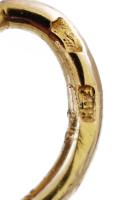 Arany (Au) 14K gyöngyház kámeás fülbevalópár, jelzett, 1,9×1,1 cm, bruttó: 4,7 g