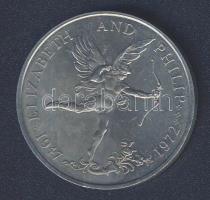 Guernsey 1972. 25p "25. házassági évforduló" T:BU