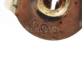 Arany (Au) 14K korallköves kerek fülbevalópár, jelzett, d: 1 cm, bruttó: 1,9 g