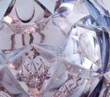 Art deco váza. Ajkai Üveggyár (Kossuch János Ajkai Üveggyára), cca 1930, neodymium üveg, jelzés nélk...