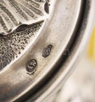 Ezüst (Ag) barokkos díszítésű kétfüles talpas kínáló, tál nélkül, m: 22 cm, nettó: 293 g